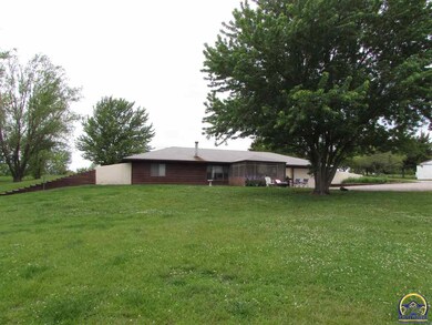 16932 R4 Rd, Mayetta, KS 66509 - photo 3