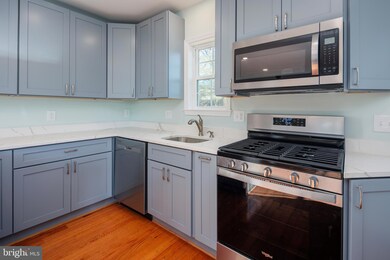 3014 1/2 Fleetwood Ave, Baltimore, MD 21214 - photo 6