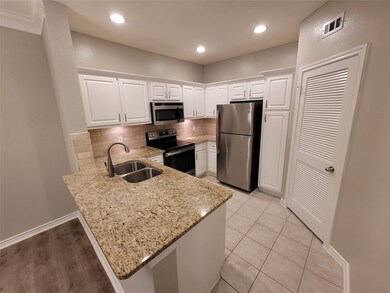 2350 Westcreek Ln unit 4303, Houston, TX 77027 - photo 6
