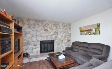 301 Monahan Ave, Staten Island, NY 10314 - photo 4