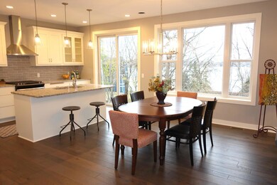 550 Sunrise Dr, Little Canada, MN 55117 - photo 5