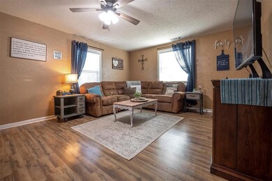 218 E 3rd St, Weatherford, TX 76086 - photo 5