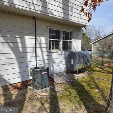 2217 Shamrock Ln, Millville, NJ 08332 - photo 4