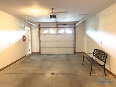 Garage.