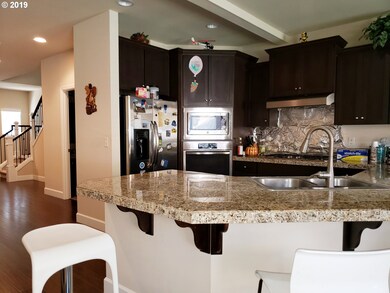 15607 SE Kingbird Dr, Clackamas, OR 97015 - photo 6