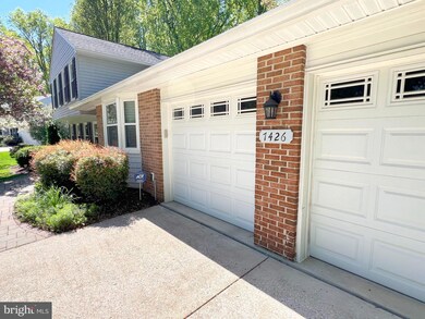 7426 Weather Worn Way, Columbia, MD 21046 - photo 5