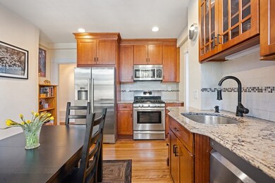 21 Lee St unit 4R, Cambridge, MA 02139 - photo 4