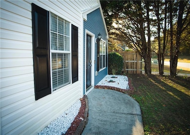 1852 Patterson Park Dr, Lawrenceville, GA 30044 - photo 4