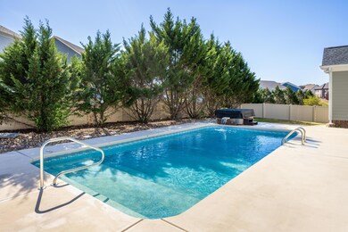 2025_03_March_415_Lakeshore_Cove_Dr_0006