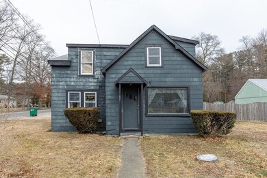 52 Plain St, Pembroke, MA 02359 - photo 3