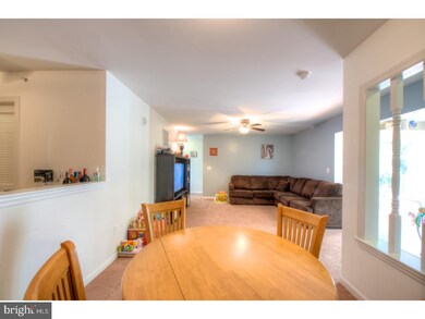 40 Windsor Ct unit 118, Sewell, NJ 08080 - photo 2