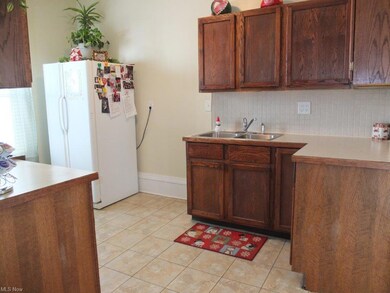 2430 9th St SW, Canton, OH 44710 - photo 7