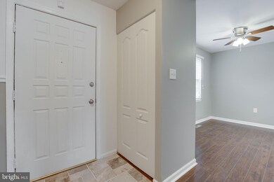 7002 Scotch Dr, Laurel, MD 20707 - photo 6