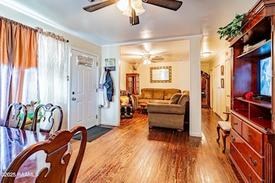 4614 Coteau
