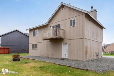 4-Exterior Back SM_DMD_9391-Edit