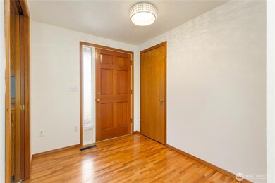 20525 81st Ave W, Edmonds, WA 98026 - photo 5