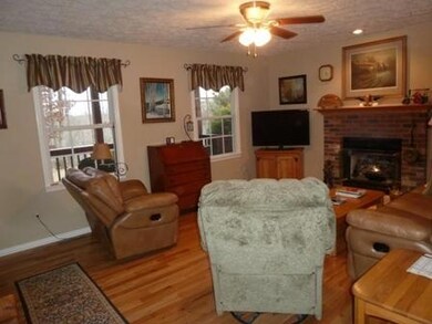 2 Living Room