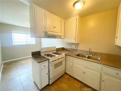 888 N Palm Ave unit 3, Upland, CA 91786 - photo 5