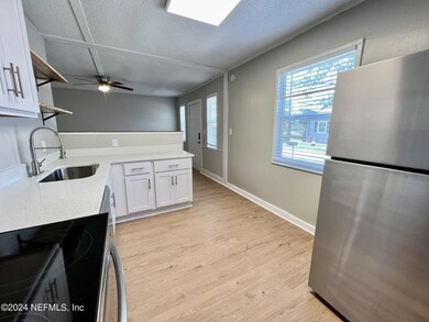 5915 Wilmar Rd W, Jacksonville, FL 32244 - photo 5