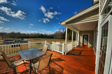 36-Deck-199 Burlington Path Rd.jpg