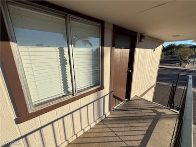 147 Westminster Way unit D, Henderson, NV 89015 - photo 2