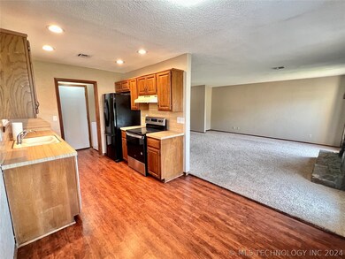 2973 W 112th Place S, Jenks, OK 74037 - photo 7