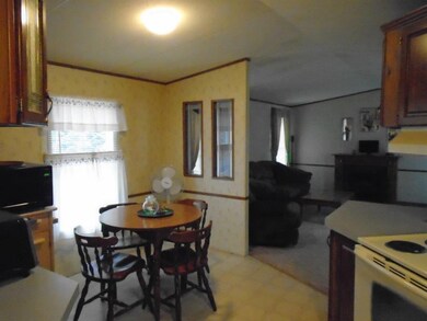 7 Dining Area
