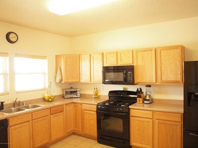 1321 Katherine Ave, Farmington, NM 87401 - photo 2