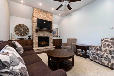 417 W Everwood Way, Nixa, MO 65714 - photo 6