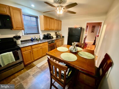 6 Golf Rd, Darby, PA 19023 - photo 6