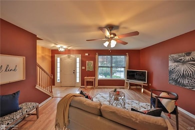 951 Ramblewood Ln, Freemansburg, PA 18017 - photo 4