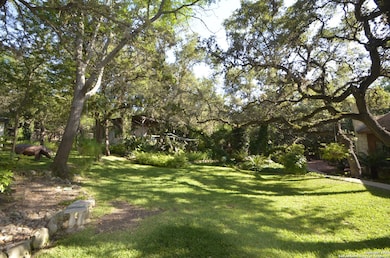 8819 Fox Briar Ln, Boerne, TX 78006 - photo 4