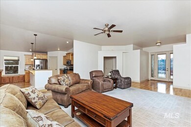 926 River Mist Path, Twin Falls, ID 83301 - photo 5