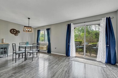 24 Village Park Dr unit 1B, Fishkill, NY 12524 - photo 3