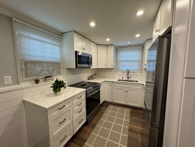 20 Beacon Ave unit 1, Newburyport, MA 01950 - photo 4