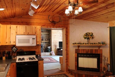 1995 E Strawberry Creek Dr-Kitchen
