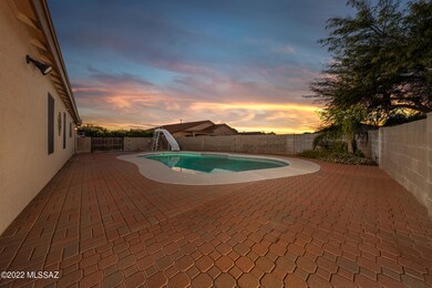 10037 E Warm Sunny Place, Tucson, AZ 85747 - photo 6