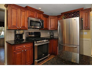 102 Ellison St, Cranston, RI 02920 - photo 3