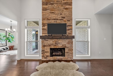 182 Dorchester Cir, Clarksville, TN 37043 - photo 5