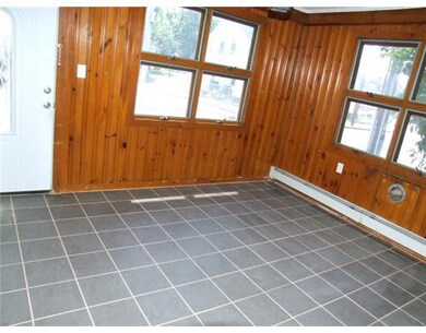 157 Barton St, Pawtucket, RI 02860 - photo 5