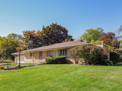 1432 Trails End St-102