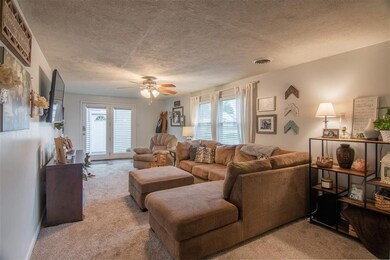 2810 E 14th St, Muncie, IN 47302 - photo 4