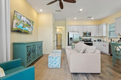 8063 Knee Deep Rd, Four Corners, FL 34747 - photo 3