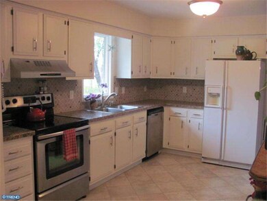 70 Viereck Rd, Swedesboro, NJ 08085 - photo 6