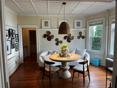 11 Brooks Ave unit 1, Newport, RI 02840 - photo 4