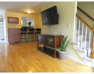585 Turnpike St unit 16, South Easton, MA 02375 - photo 2