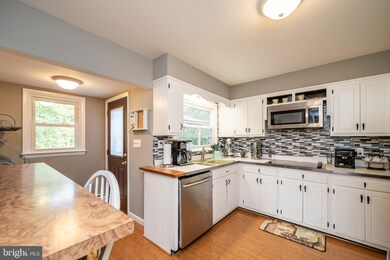 2630 Plum Point Rd, Huntingtown, MD 20639 - photo 6