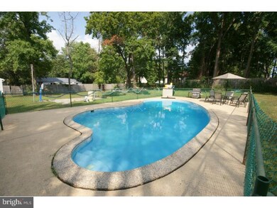 719 Locust Ave, Lindenwold, NJ 08021 - photo 2