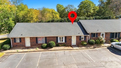 1419 19th Ave NE unit B7, Hickory, NC 28601 - photo 2