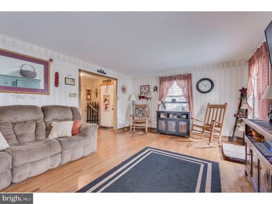13 Dorado Rd, Laurel Springs, NJ 08021 - photo 4
